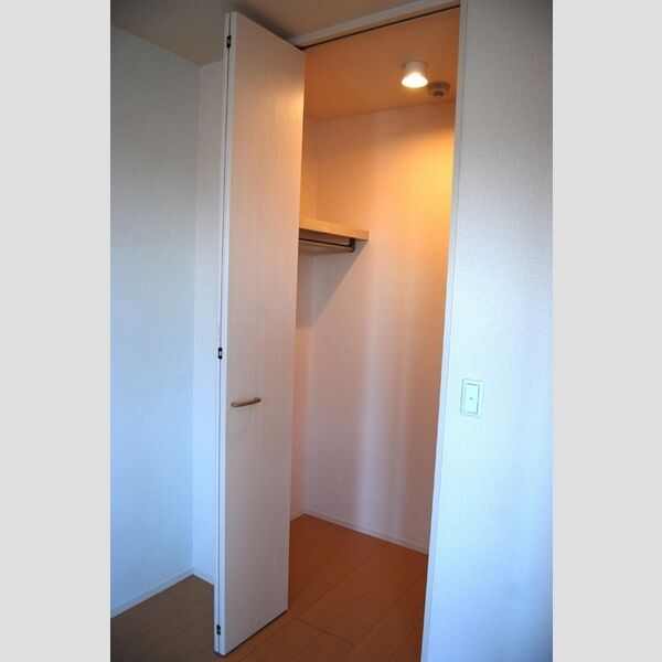 CAPE　KANEKO　B棟 ウォークインクローゼット