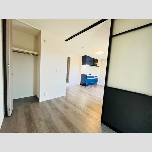 ブリーズコースト夕陽ヶ丘205号室 洋室