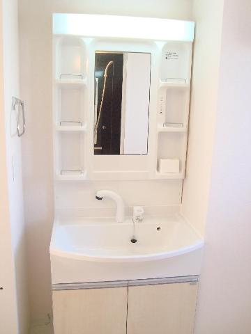 フリュレーヴ 洗髪洗面化粧台