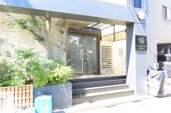 T's gardenHIKAWADAIⅡ エントランス