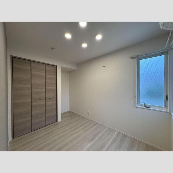 セレスティア扇Ⅲ101号室 洋室