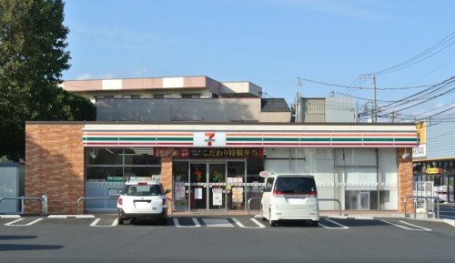 桜木ハウス 【コンビニエンスストア】セブンイレブン 千葉桜木町店まで537ｍ