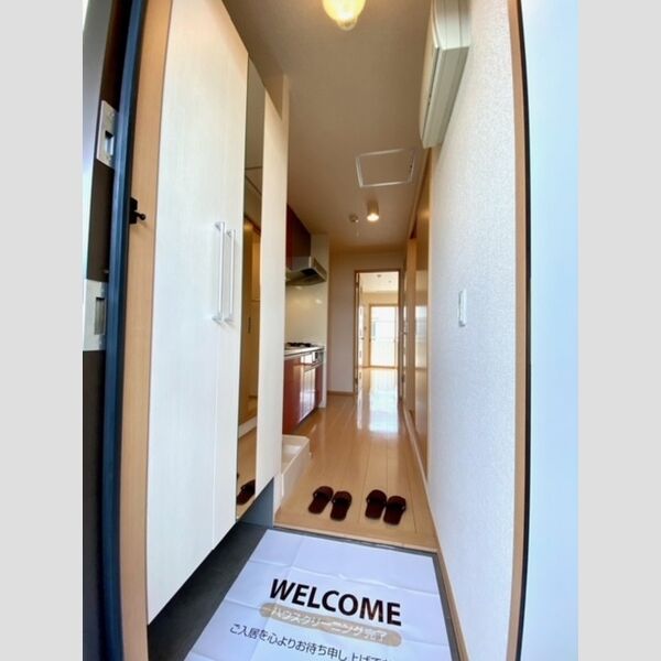 ウィステリアⅡ 202号室　玄関