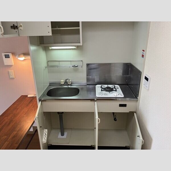 ハイムカメリア204号室 キッチン
