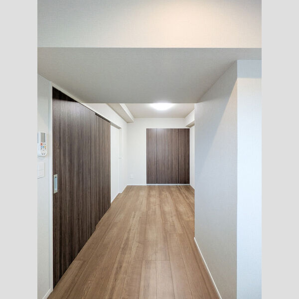 サンジョイアゼロ607号室 洋室7.1帖