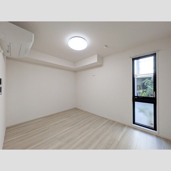 オードリーコート105号室 洋室