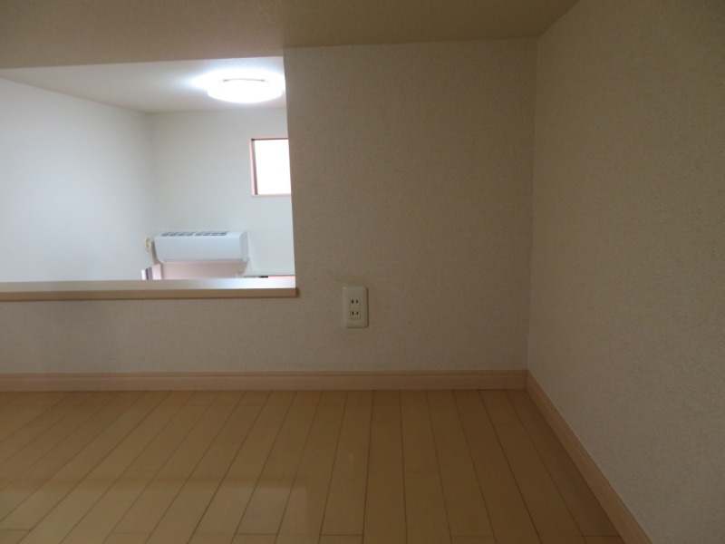 ドミール本郷台Ⅱ1階 ＊別号室の写真となります。