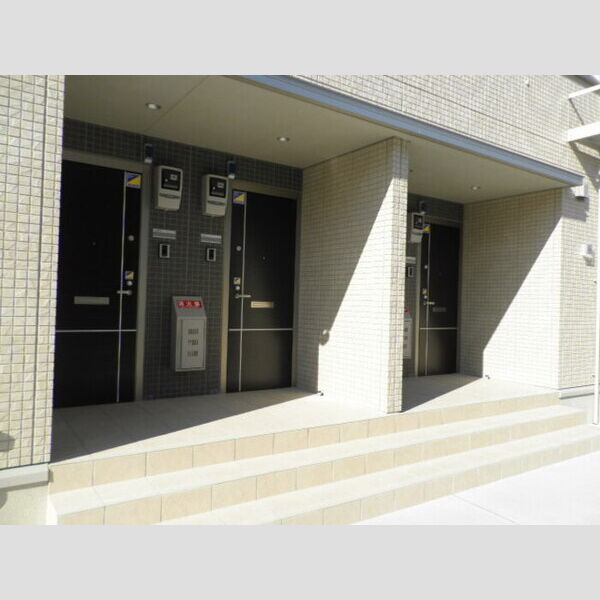 ノーブルさつき エントランス