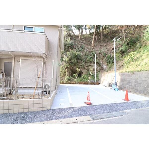COZY　VILLA　北鎌倉 駐車場