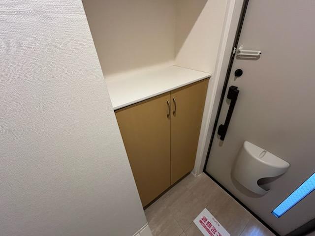 クラブレス　Ⅱ 下駄箱