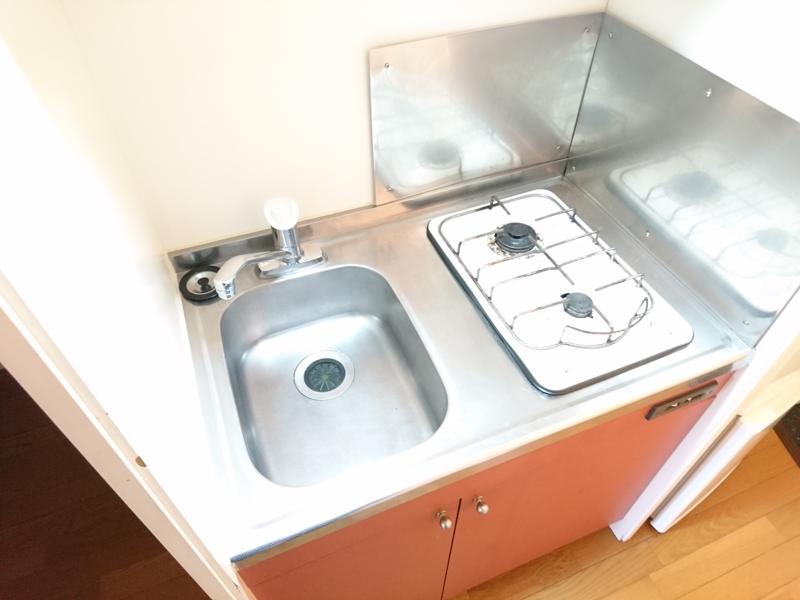 レオパレスファーレ 下駄箱