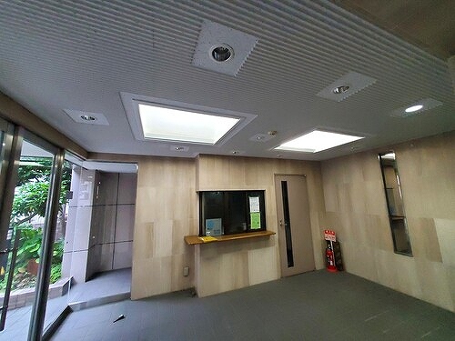 桜木町堂ノ下マンション1階 ロビー　※2024年6月撮影