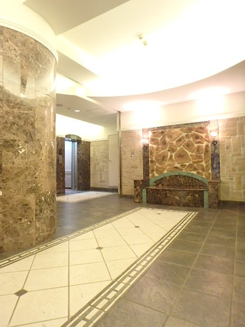 グランド・ガーラ高輪11階 ロビー