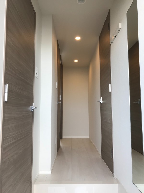 ヴァースクレイシア秋葉原EAST 玄関