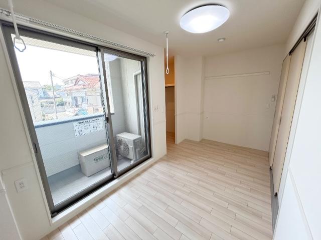 charme・toit（シャルム・トワ）206号室 洋室