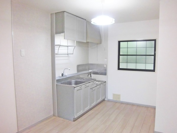 Ｂeeコート大宮Ⅲ キッチン