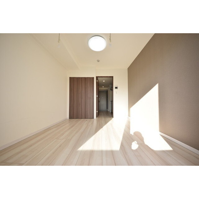 Court Blanche0408号室 内観