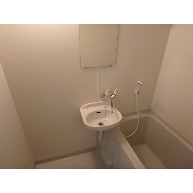 フロンティアⅢ　E棟 お風呂