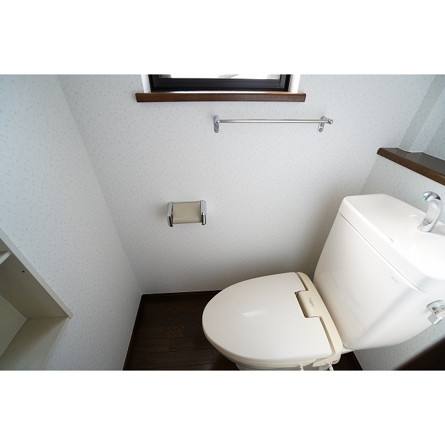 スクエア東新町 内観