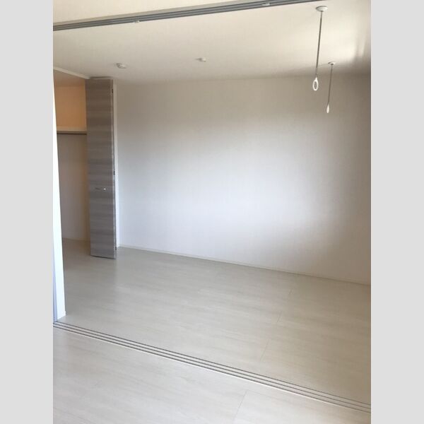 アリエッタ207号室 洋室