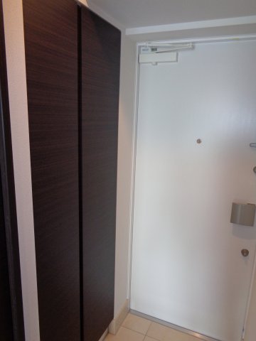 GENOVIA鷺ノ宮skygarden 玄関