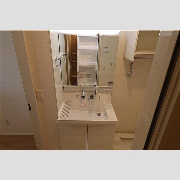 サン・グレース木更津 洗面台