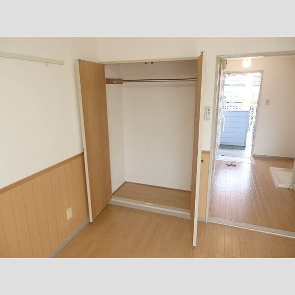 クローバーハイツ 収納