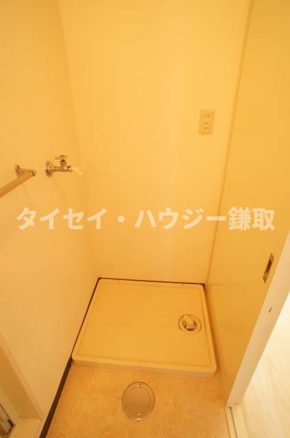 オーシャンビュー参番館0406号室 もちろん室内洗濯機置き場です