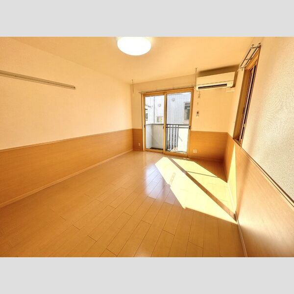 K・Sリバレッジ 洋室