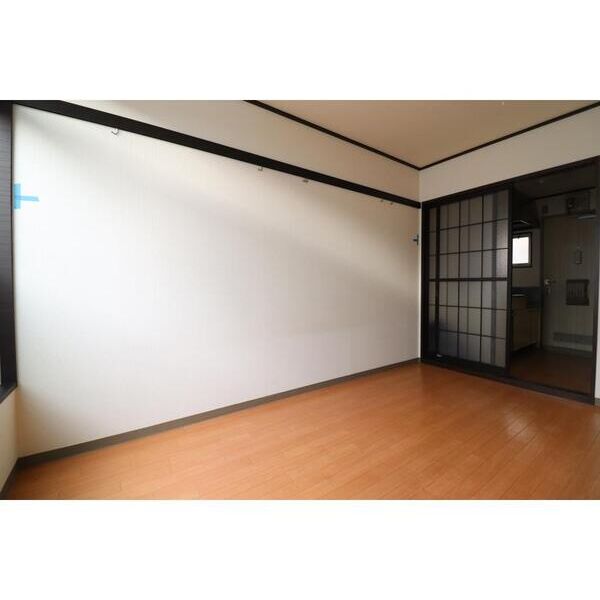 フォーブル若宮 リビング