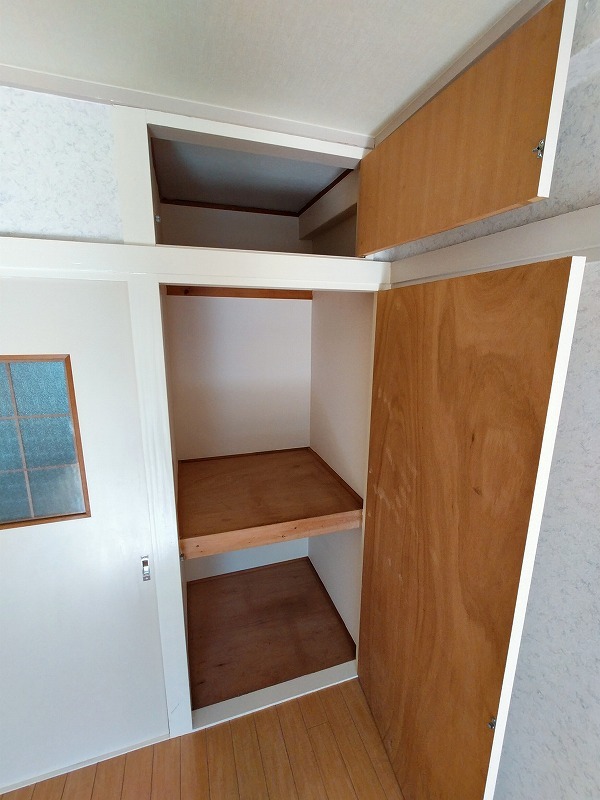 コーポ大野2階 収納