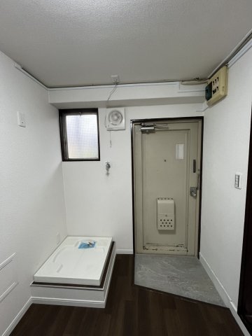 豊田ハイツ 玄関