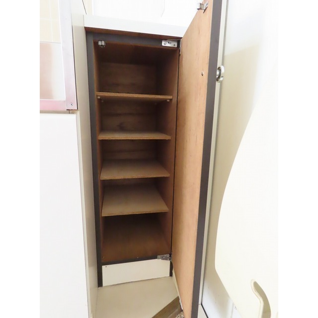 ビーバレーＭⅡ203号室 下駄箱