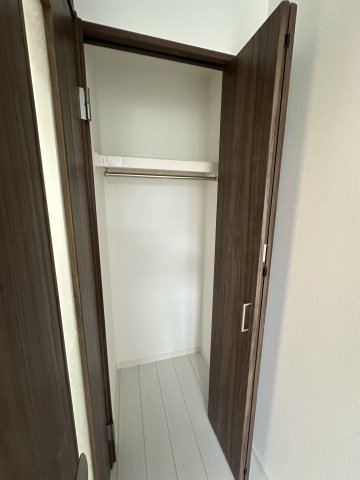 ベイルーム川崎平間203号室 収納