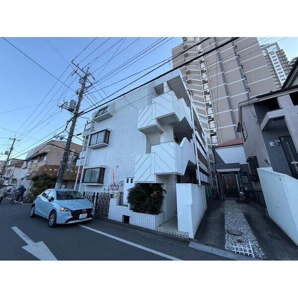 メゾン有楽町104号室 外観