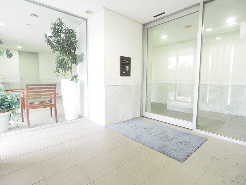 レジディア中延 エントランス