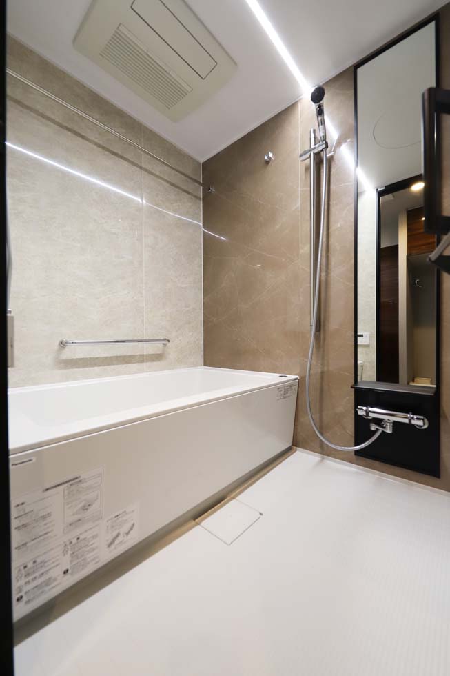 レジデンス桜新町ガーデン2階 内観