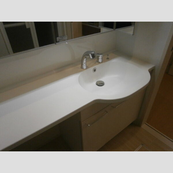 ハレマーリエ 洗髪洗面化粧台