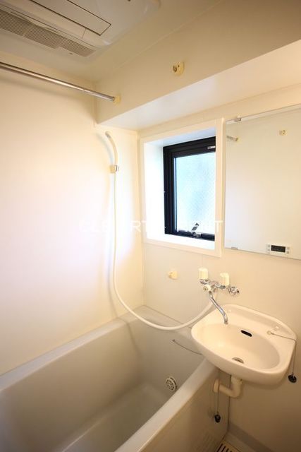 クオーレ目白台3階 ☆追焚・浴室乾燥機付きバスルーム☆