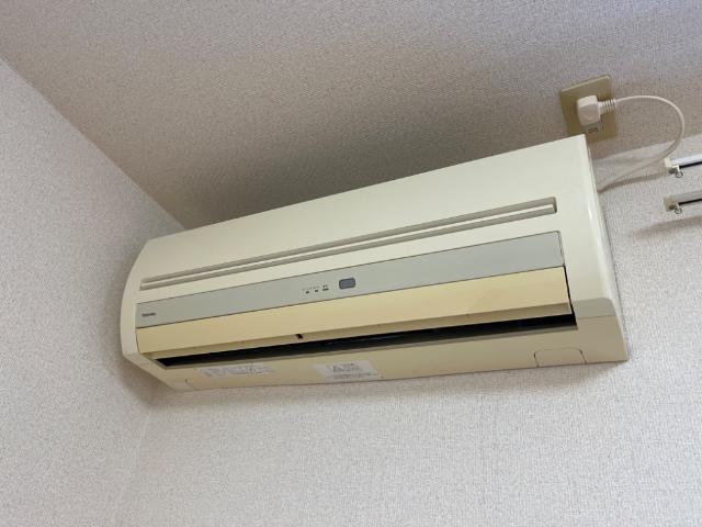 クレメント駒木Ｂ エアコン