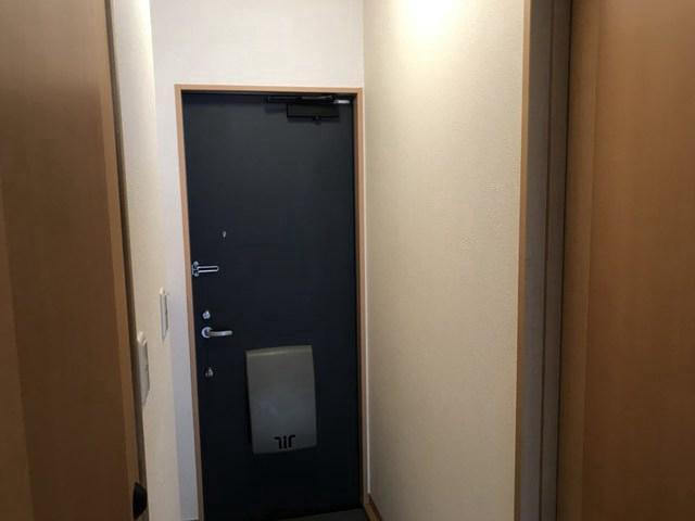 シャレードⅠ2階 玄関