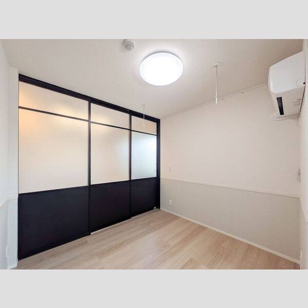 Dアヴァンス高富A 洋室