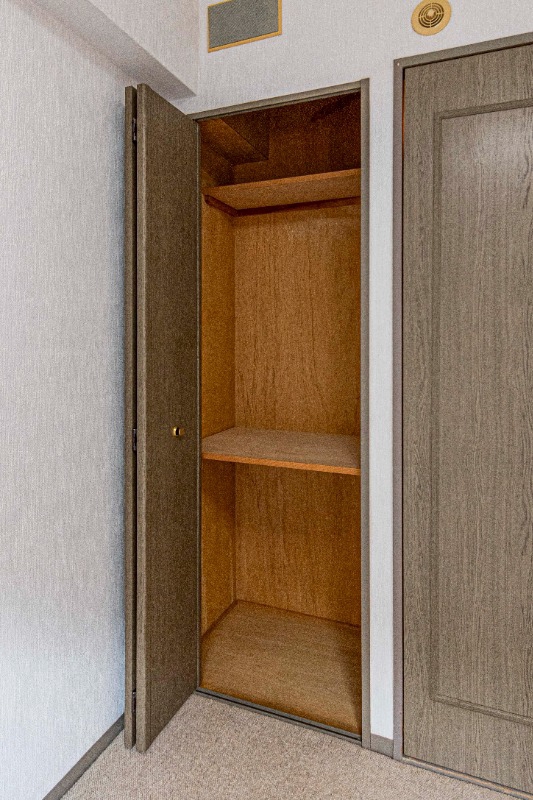 ライオンズマンション拝島第二2階 収納