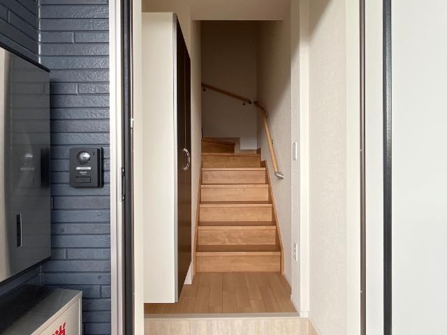 （仮称）小田原市飯泉アパート新築工事203号室 玄関（イメージ）