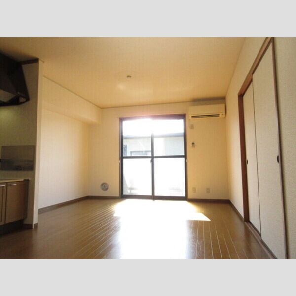 ハウスアーバン DK