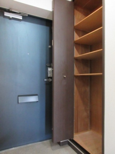 櫻樹館0505号室 シューズボックス　※現況優先