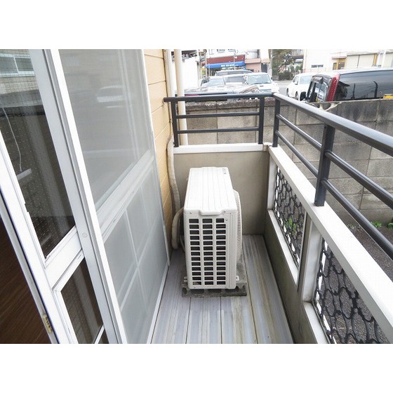 ツインズＢ棟0101号室 テラス