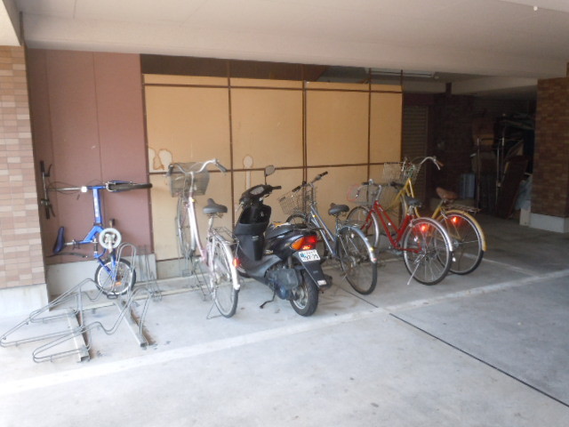 ロイヤルコート北野0201号室 共用設備2