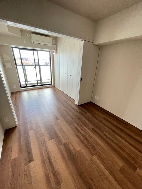 ドゥーエ二子新地5階 リビング