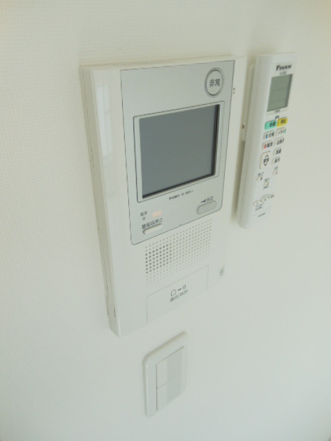 ガーラ・アヴェニュー武蔵小杉1階 ハンズフリーカラーモニター付インターホン